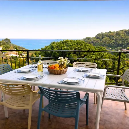 Apartment Mediterranean Penthouse & Terrace & Sea Views *