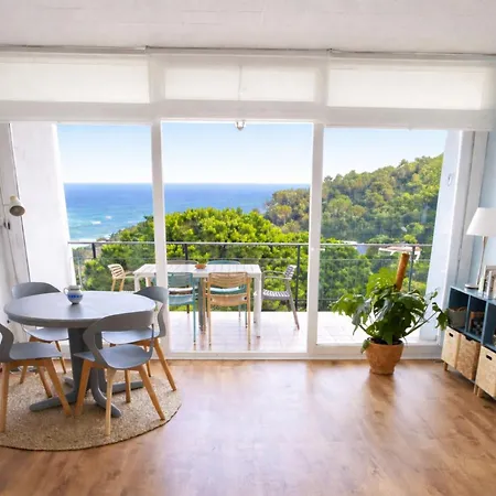 Mediterranean Penthouse & Terrace & Sea Views * Tossa de Mar